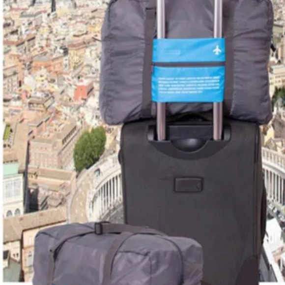 Pink and gray travel weekend duffel hockey gym carryon hospital bag - Picture 5 of 6